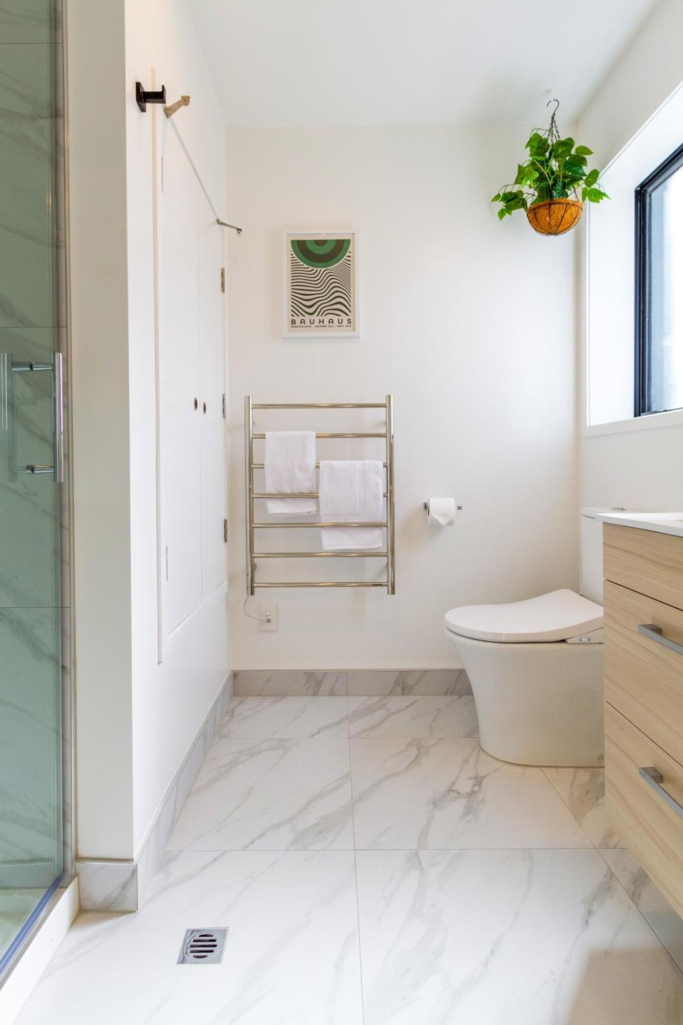 Prime Locale: Studio With Balcony Christchurch Eksteriør billede