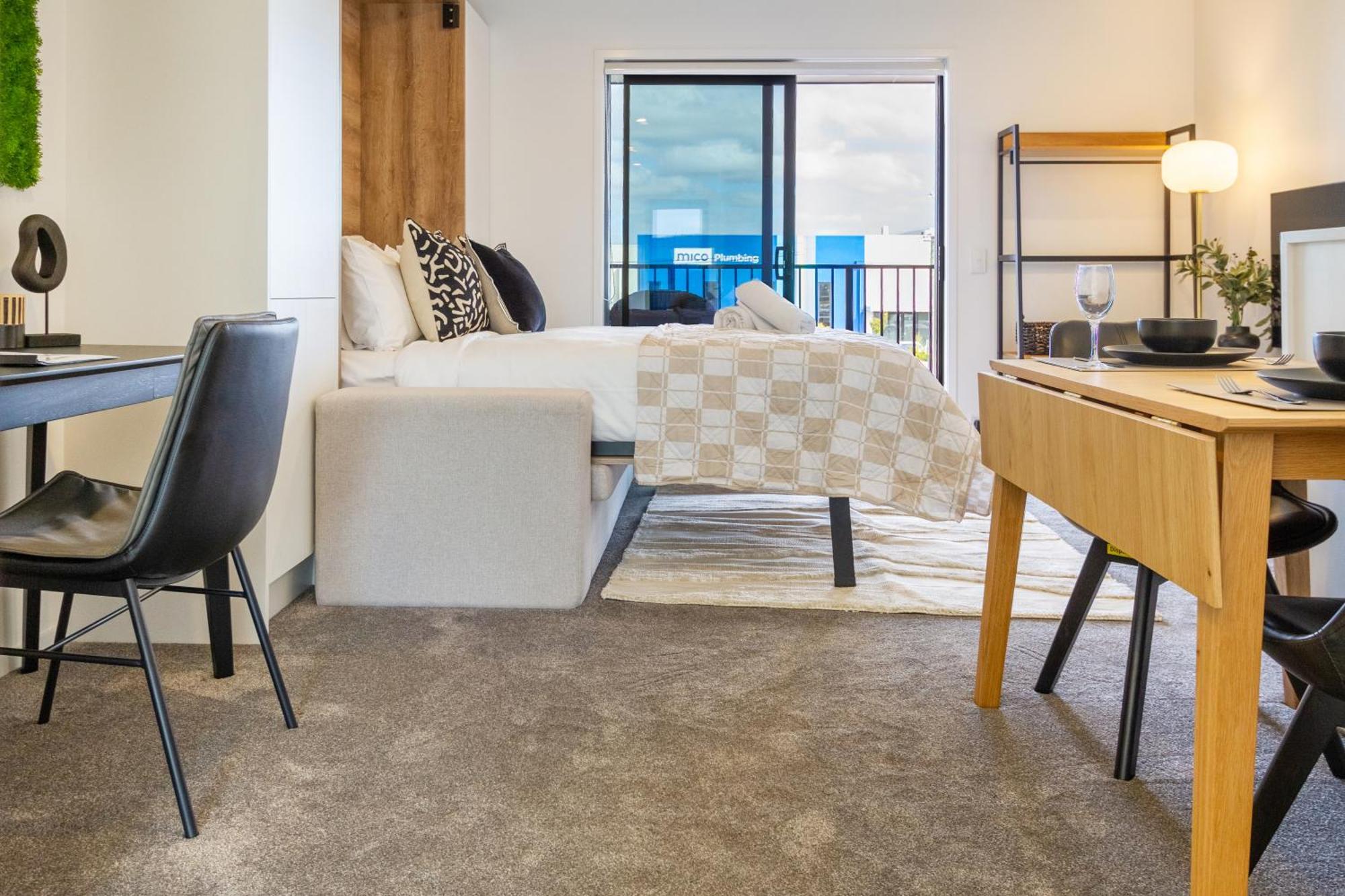 Prime Locale: Studio With Balcony Christchurch Eksteriør billede