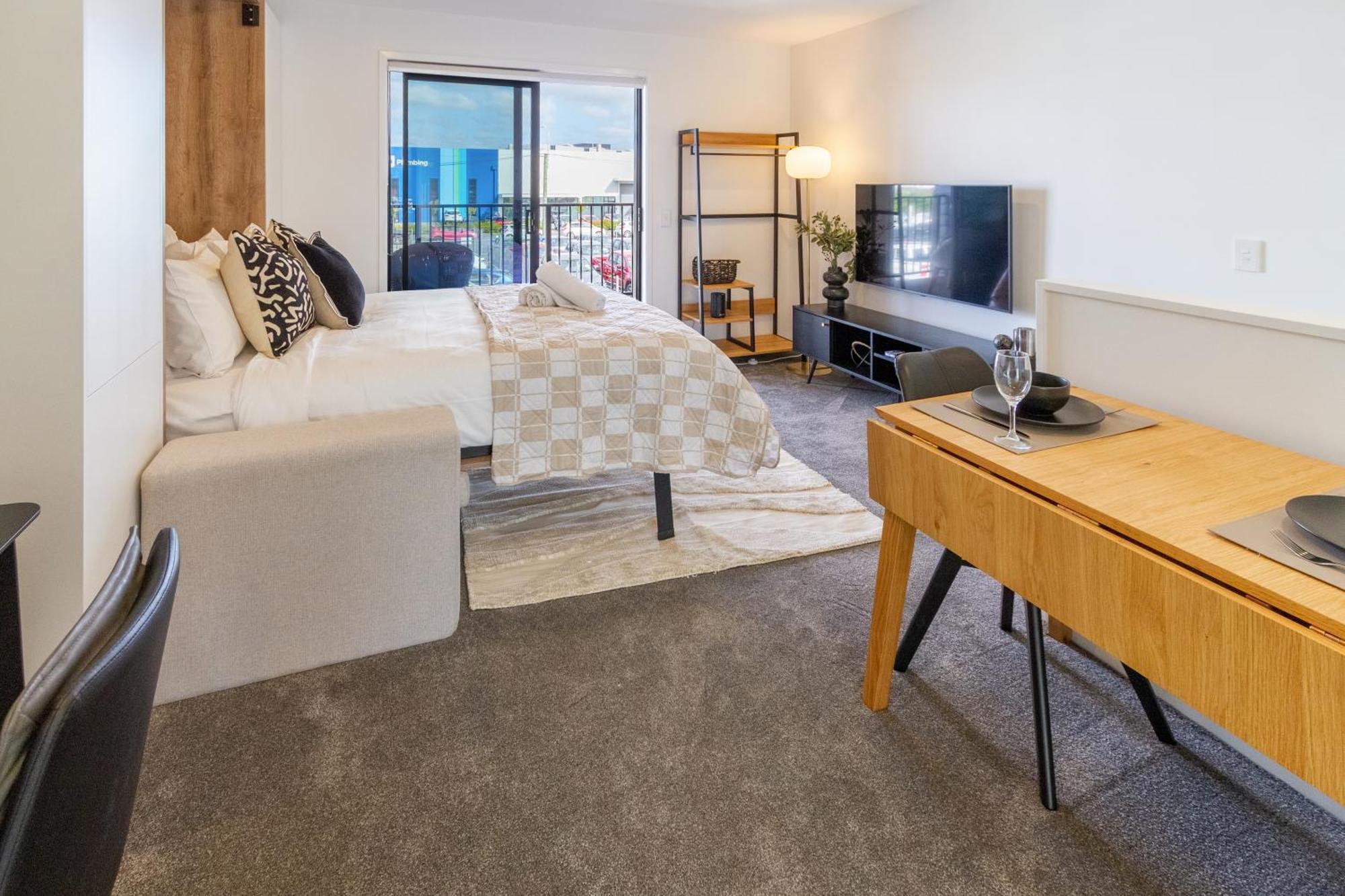 Prime Locale: Studio With Balcony Christchurch Eksteriør billede